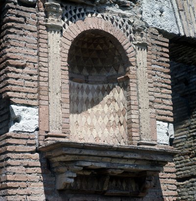 Casa del Laraire (Lararium) in Ostia, in der Nähe von Rom. von Roman Roman