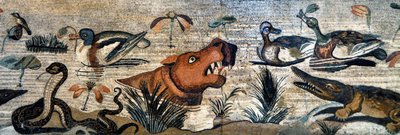 Mosaikfries aus Pompeji (Faunhaus, Casa del Fauno - nilotische Szene - Tierleben am Nil: Nilpferd, Krokodil, Schlange, Enten - Römische Kunst - Archäologisches Museum von Neapel, Italien - Museo Archeologico Nazionale, Napoli, Italia - Foto Patrice Cartier von Roman Roman