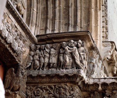 Der Kuss des Judas, Fries des Portals von Romanesque