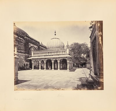 Delhi; das Grabmal von Nizam-ood-deen von Samuel Bourne