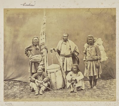 Bergarbeiter in Shimla mit Khiltas und Dandy von Samuel Bourne