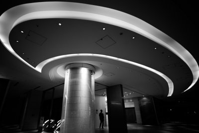 Moderne Architektonische Kurven von Satoshi Hata
