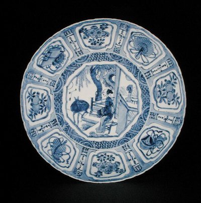 Blau-weiße Kraak-Schale mit einer Dame und einem Hirsch, Wanli von School Chinese