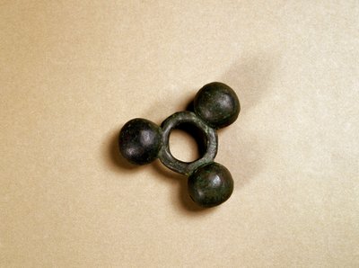 Bronzeverzierung für Pferdegeschirr, Kofun-Periode (250-538) von Japanese School