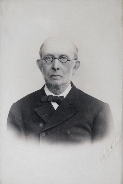 Porträt von Konstantin Petrowitsch Pobedonoszew 1827-1907, 1902 von Sergei Lvovich Levitsky