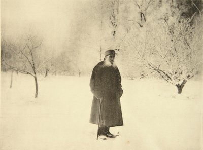 Russischer Autor Leo Tolstoi auf einem Winterspaziergang von Sophia Andreevna Tolstaya