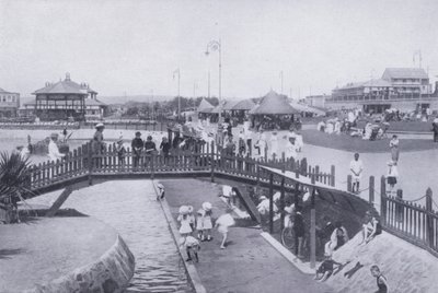 Brücke über den Kinderteich, Ocean Beach, Durban von South African Photographer