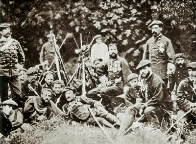 3. Karlistenkrieg (1872-1876): Der Thronanwärter von Spanien Charles de Bourbon, umgeben von seinen Verteidigern. Fotografie um 1872-1876 von Spanish Photographer