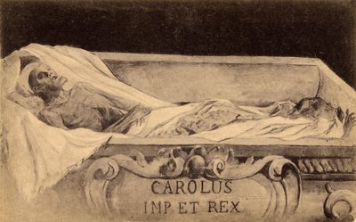 Postkarte der Mumie von Karl V. im Escorial, Madrid (Lithographie) von Spanish School