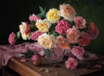 Romantischer Rosenstrauß von Tatyana Skorokhod