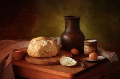Rustikales Brot und Milch von Tatyana Skorokhod