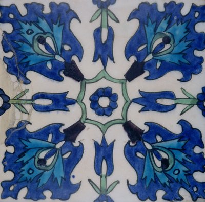 Isnik-Fliese mit Blumendesign von Turkish School