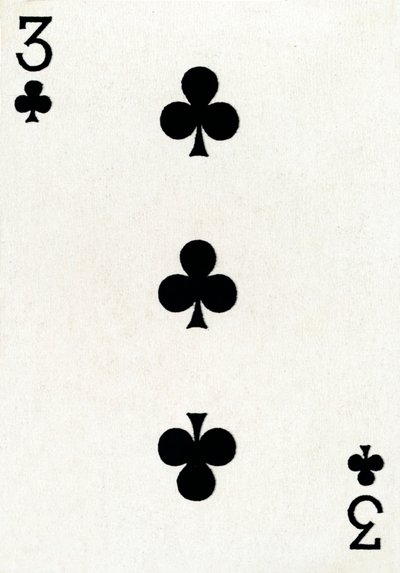 3 der Klubs aus einem Kartenspiel von Goodall & Son Ltd., um 1940 von Unbekannt