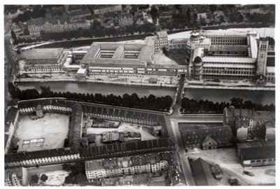 Luftaufnahme des Deutschen Museums, München, Deutschland, von einem Zeppelin, ca. 1931-1933 von Unbekannt
