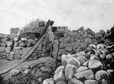 Ein algerischer Soldat auf Wache, Artois, Frankreich, 1915 von Unbekannt