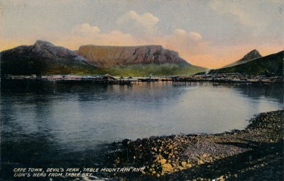 Kapstadt, Devils Peak, Tafelberg und Lions Head von der Tafelbucht, ca. 1900 von Unbekannt
