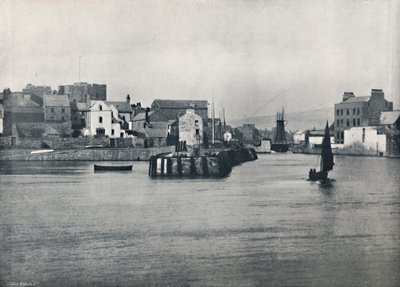 Castletown - Vom Pier aus, mit Blick auf die Burg Rushen, 1895 von Unbekannt