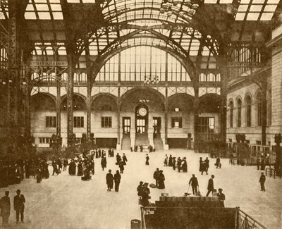 Zentralhalle, Pennsylvania Station, New York Pennsylvania Railroad Company, 1930 von Unbekannt