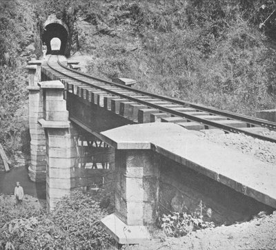 Zentralbahn von Brasilien: Tunnelbau durch die Serra do Mar, 1914 von Unbekannt