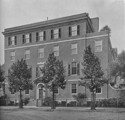 Eingangsfront an der East 57th Street, Haus von Mrs. WK Vanderbilt, New York City, 1924 von Unbekannt