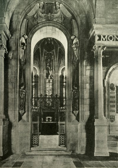 Für Schottlands Gefallene - Schottisches Nationales Kriegsmemorial. Das Heiligtum mit sieben Buntglasfenstern von Unbekannt