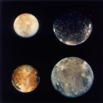 Vier Monde des Jupiter, Io, Europa, Ganymed und Kallisto, 1979 von Unbekannt