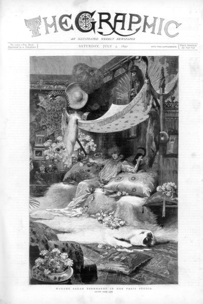 Französische Schauspielerin Sarah Bernhardt in ihrem Pariser Studio, Frankreich, 1890 von Unbekannt