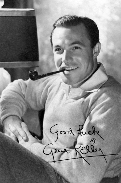 Gene Kelly, amerikanischer Tänzer, Schauspieler, Sänger, Regisseur, Produzent und Choreograf, 20. Jahrhundert von Unbekannt