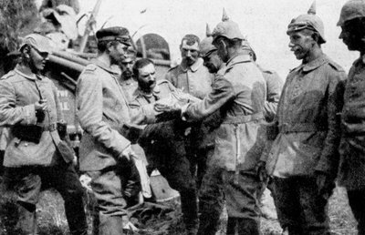 Deutsche Truppen bei der Mittagspause auf dem Weg nach Brüssel, Erster Weltkrieg, 1914 von Unbekannt