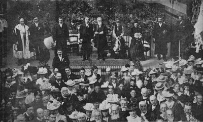 Lord Strathcona eröffnet den Basar der Freikirche in seiner Heimatstadt Forres, 1900 von Unbekannt