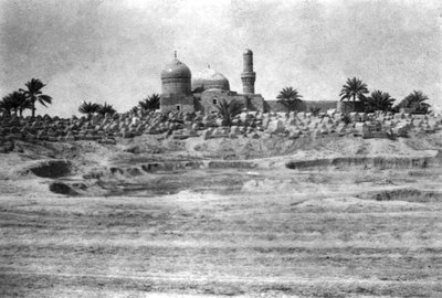 Moschee und Friedhof in der Nähe von Bagdad, 1918 von Unbekannt