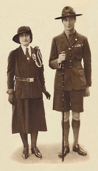 Auf dem Weg zu einer Kundgebung von Pfadfindern und Pfadfinderinnen, ca. 1931 1937 von Unbekannt