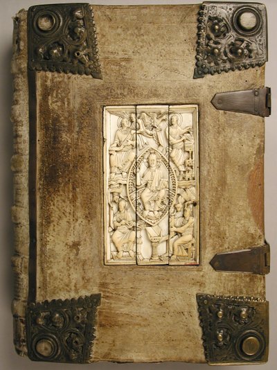 Plakette mit Christus in Majestät und den vier Evangelisten, 1000-1100 von Unbekannt