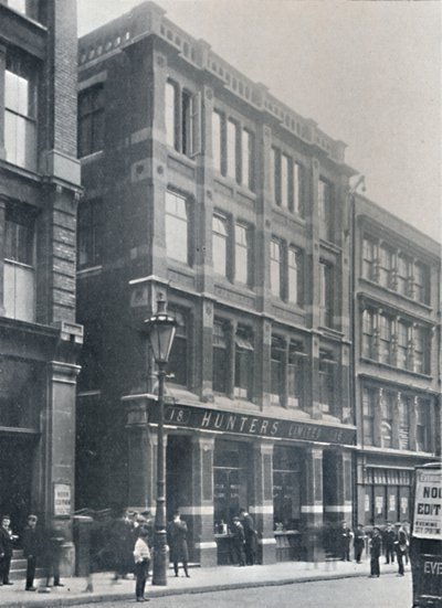 St. Bride Street Front, 1917 von Unbekannt
