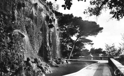 Der Schlosswasserfall, Nizza, Südfrankreich, frühes 20. Jahrhundert von Unbekannt