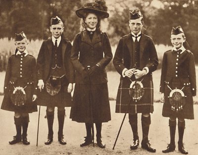Die Kinder von König George V und Königin Mary, um 1910, 1937 von Unbekannt