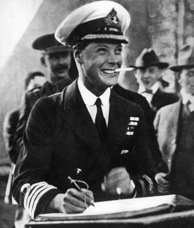 Der Prinz von Wales unterschreibt ein Gästebuch in Kanada, ca. 1920er Jahre von Unbekannt