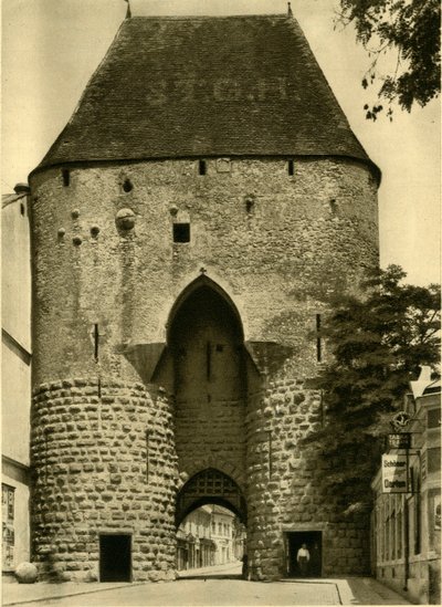 Das Wiener Tor, Hainburg an der Donau, Niederösterreich, um 1935 von Unbekannt