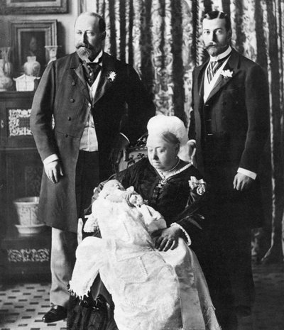 Der zukünftige König Edward VIII. am Tag seiner Taufe, 16. Juli 1894 von Unbekannt
