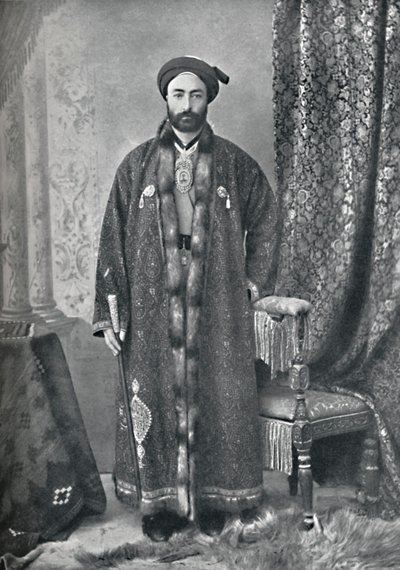 Der Offizier, der für das heilige Heiligtum in Maschhad, Persien, verantwortlich ist, 1902 von Unbekannt