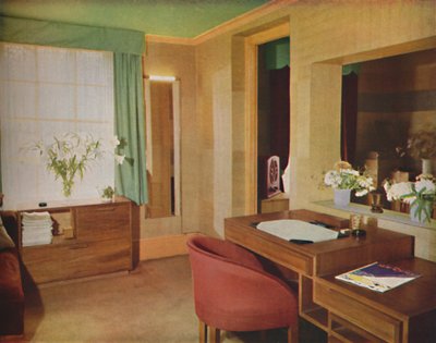 Zwei kleine Zimmer als Schlafzimmer und Arbeitszimmer umgebaut, 1933 von Unbekannt
