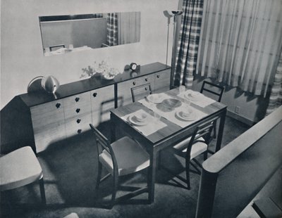 Ansicht im Wohn-Esszimmer, entworfen von Gilbert Rohde, 1936 von Unbekannt