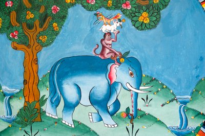Wand, die die Legende der vier Freunde darstellt; Elefant; Affe; Hase und Hahn; Kharbadi Gompa; Phuentsholing; Königreich Bhutan von Unbekannt
