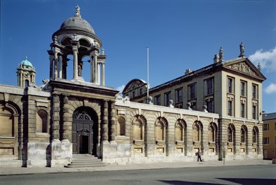 Außenansicht des vorderen Hofes des Queens College, Oxford, erbaut 1709-34 von Unbekannt Unbekannt