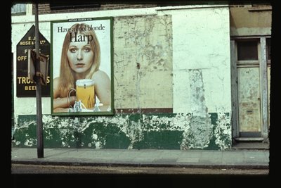 Habe ein kühles blondes Harp, Kilburn, 1966 von Unbekannt Unbekannt