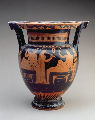 Attischer rotfiguriger Säulenkrater mit einem Symposionszene eines Flötenspielers zwischen zwei liegenden Männern, Griechisch, ca. 420 v. Chr. von Unbekannt
