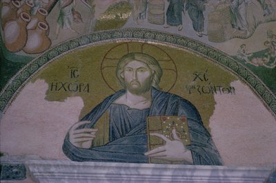 Christus in Majestät, Mosaik über der Tür des Narthex der byzantinischen Kirche St. Saviour in Chora von Unbekannt