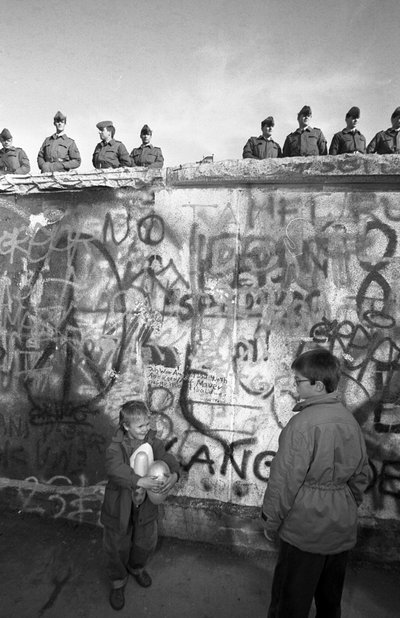 Deutsche Wiedervereinigung, Fall der Berliner Mauer, Deutschland von Unbekannt