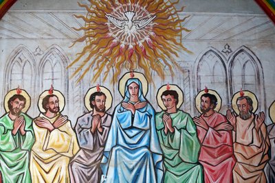Marianisches Heiligtum Unsere Liebe Frau vom See. Der Heilige Geist, der auf die Jungfrau Maria und die Apostel herabkommt. Gemälde. Togo von Unbekannt