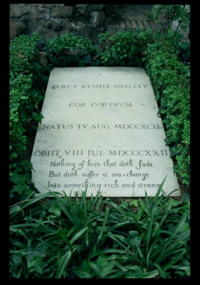 Das Grab von Percy Bysshe Shelley (1792-1822) (s/w Foto) von Unbekannt